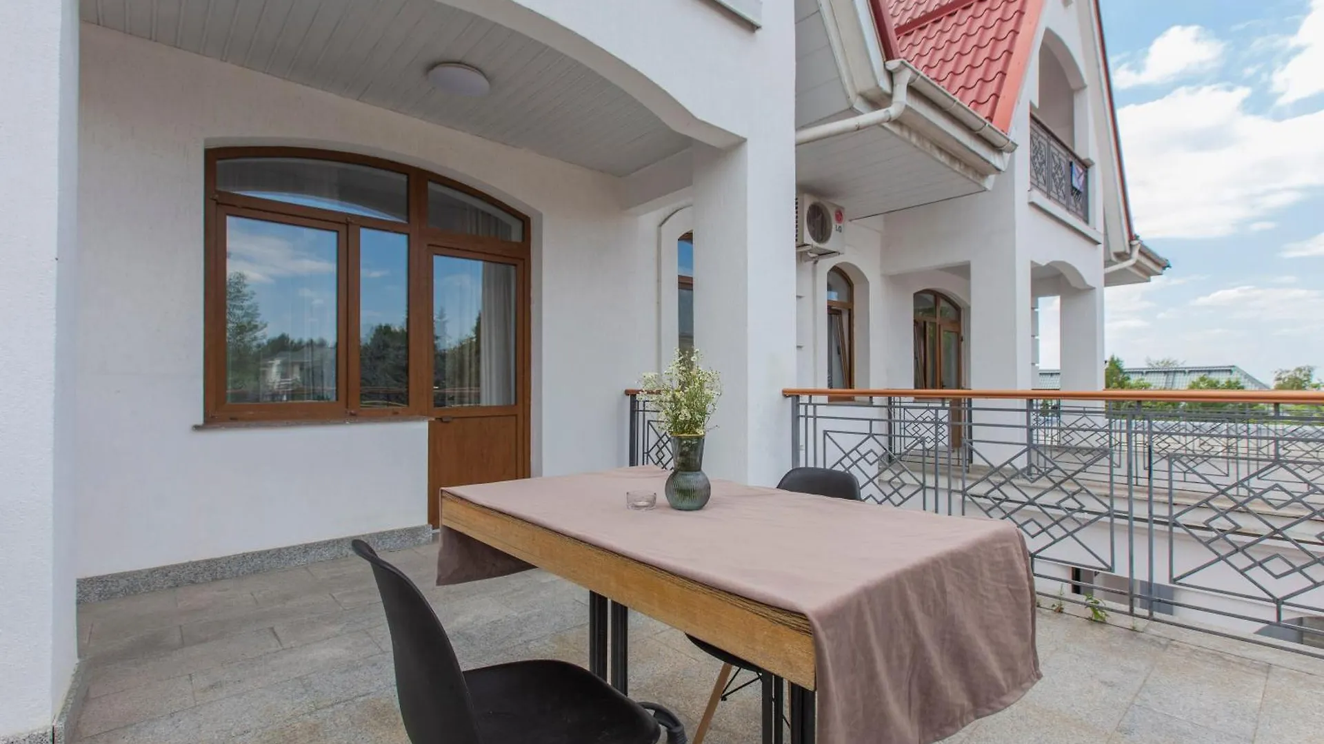 Five Villas Hotel Almaty