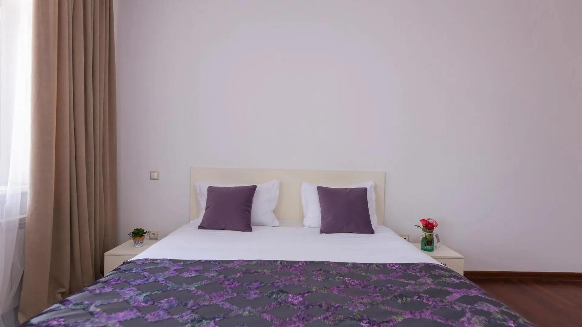 Five Villas Hotel Almaty